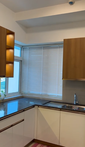 1950sqft 3BHK Furnished Flat