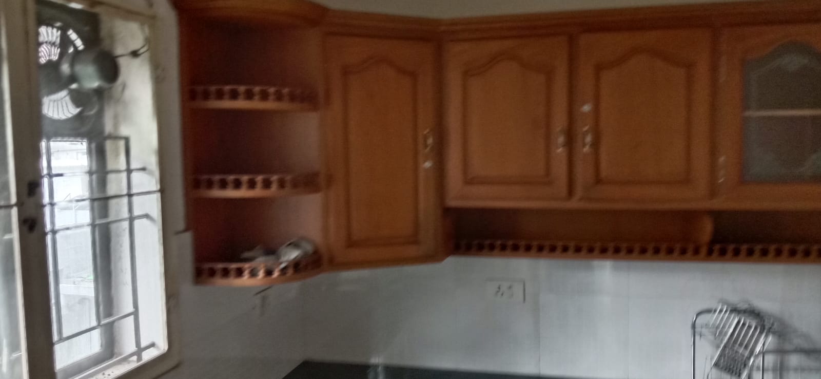 1975 sqft, 3BHK Semifurnished Flat in MG Road, Ernakulam
