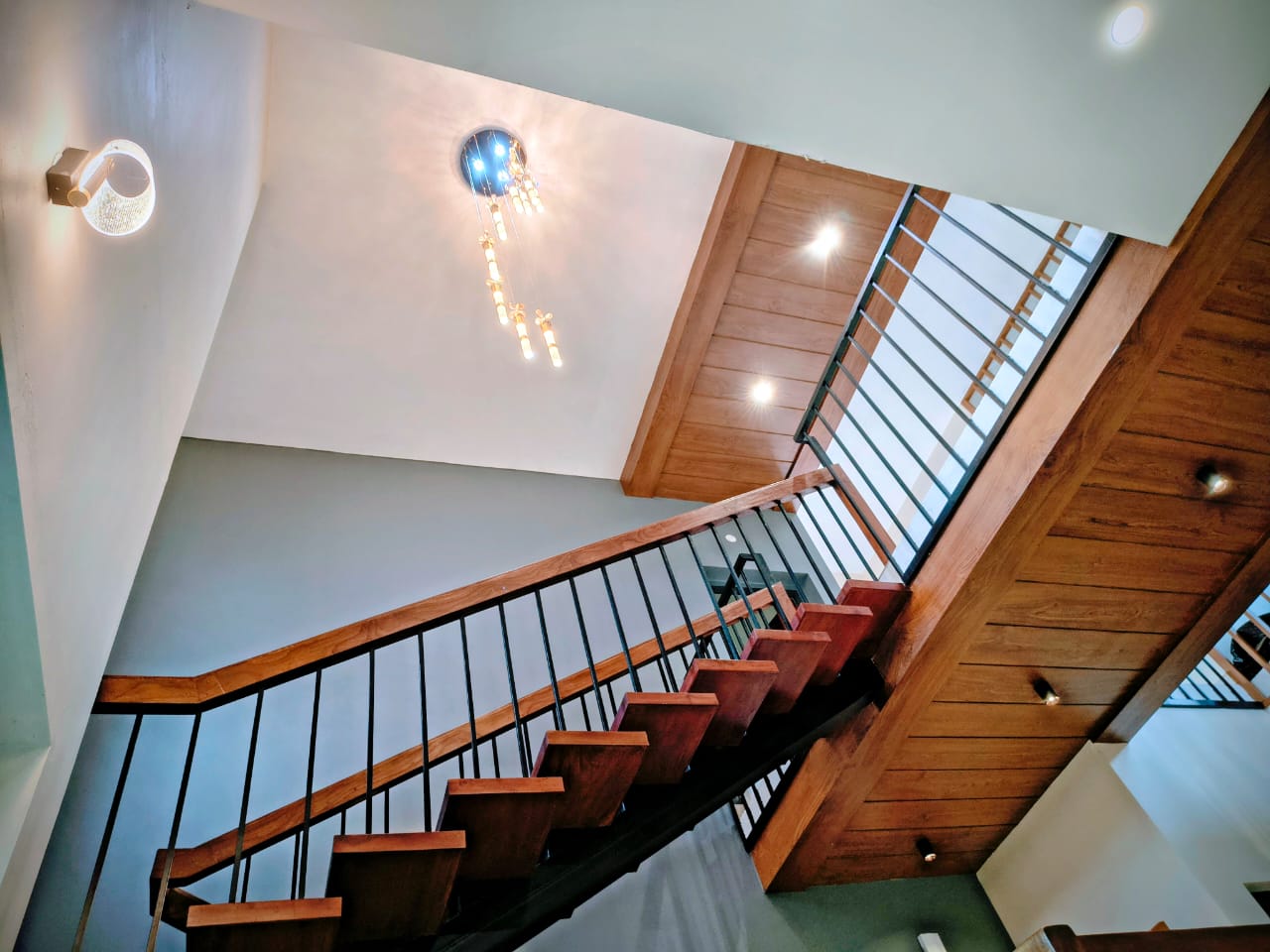 1975sqft 4BHK House