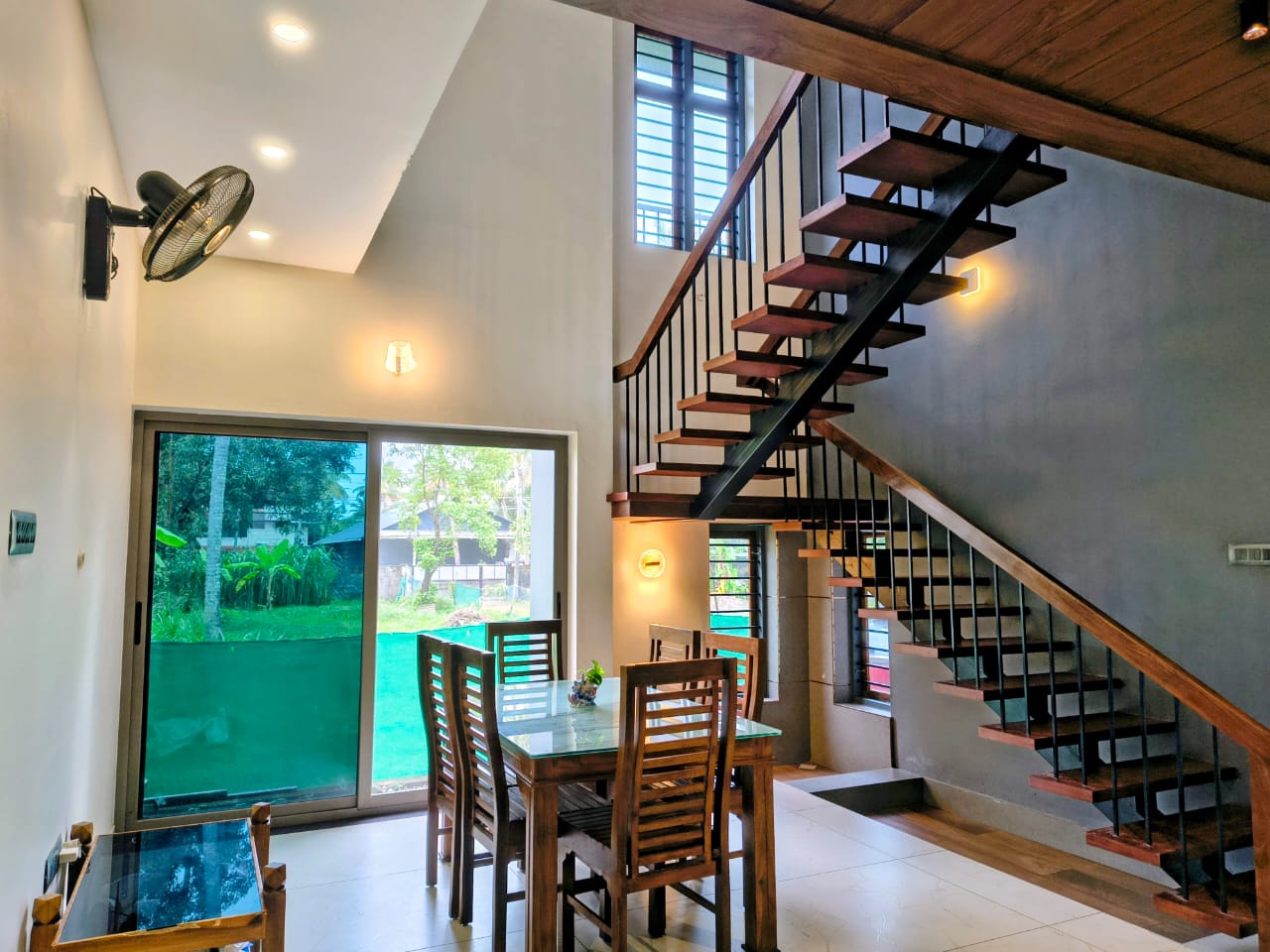1975sqft 4BHK House