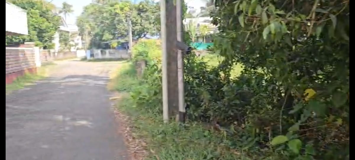 2.75 Acres of Land - for sale in Vazhakkala, Kochi ( Ernakulam ), Kerala
