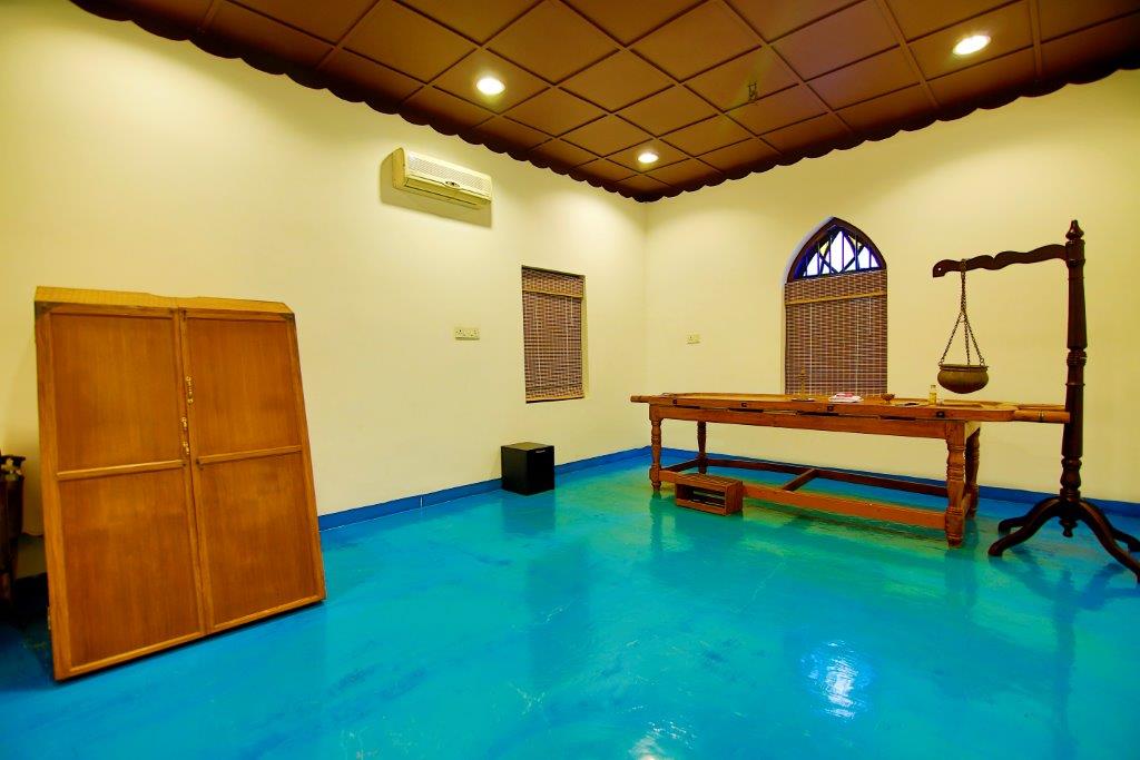20000sqft 17BHK Traditional House