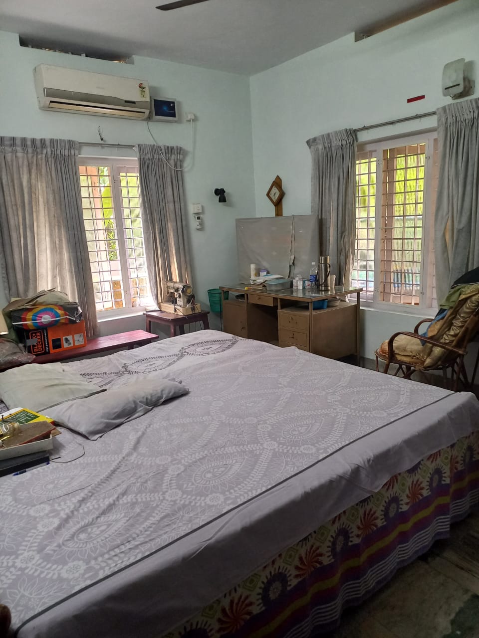2000sqft 4BHK Furnished House with 9.4cents of Land