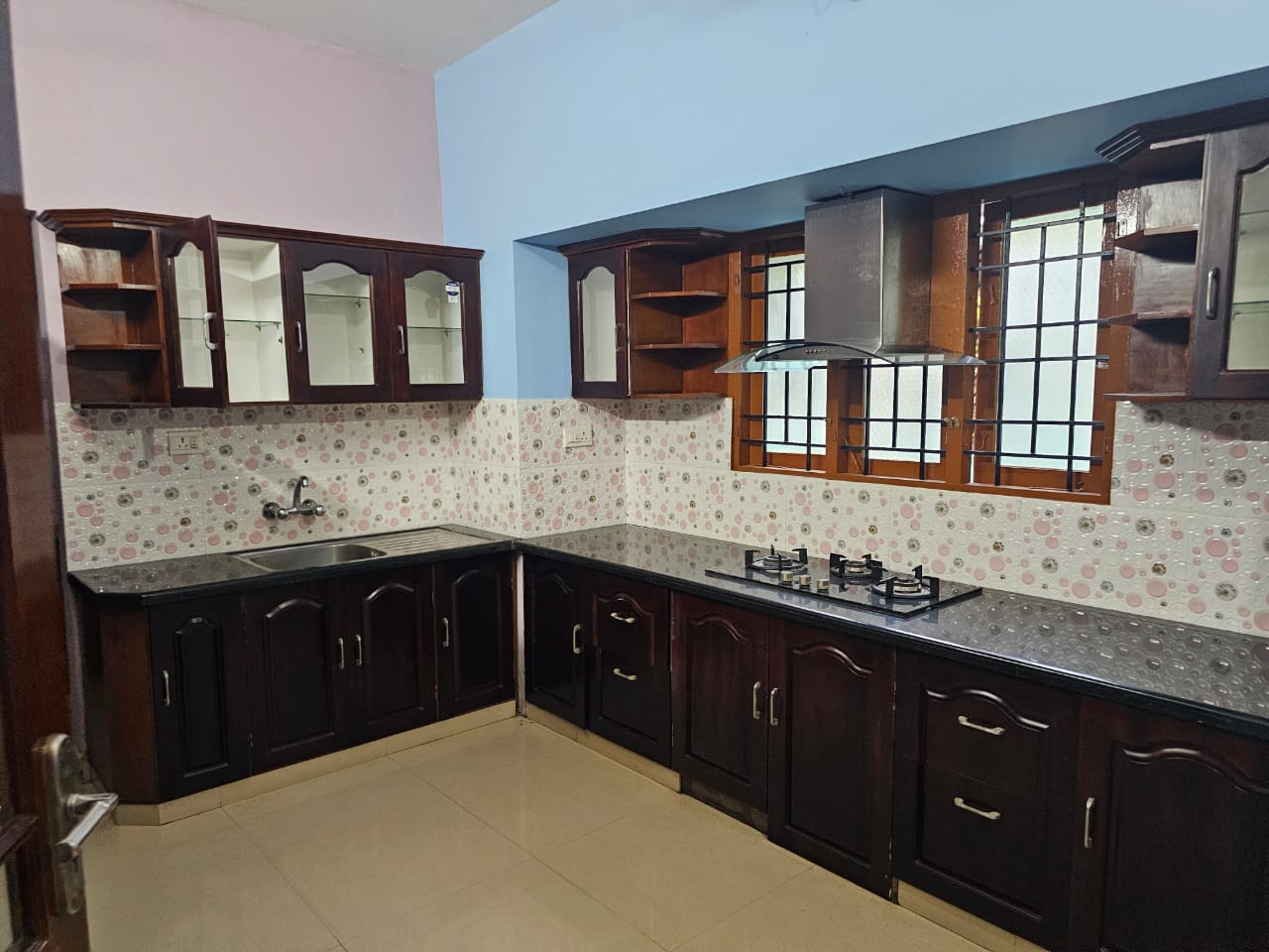 2000sqft 4BHK House