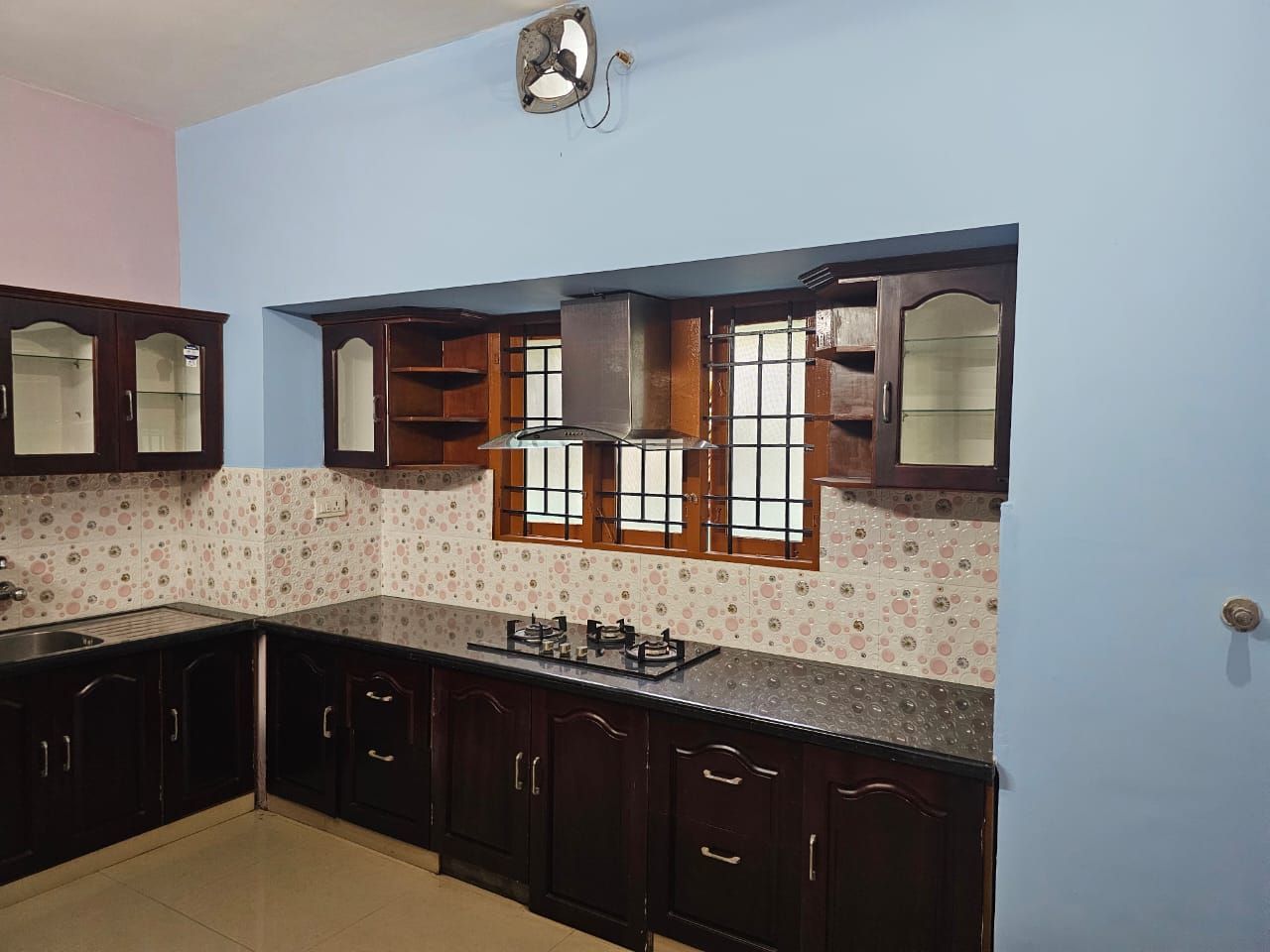 2000sqft 4BHK House