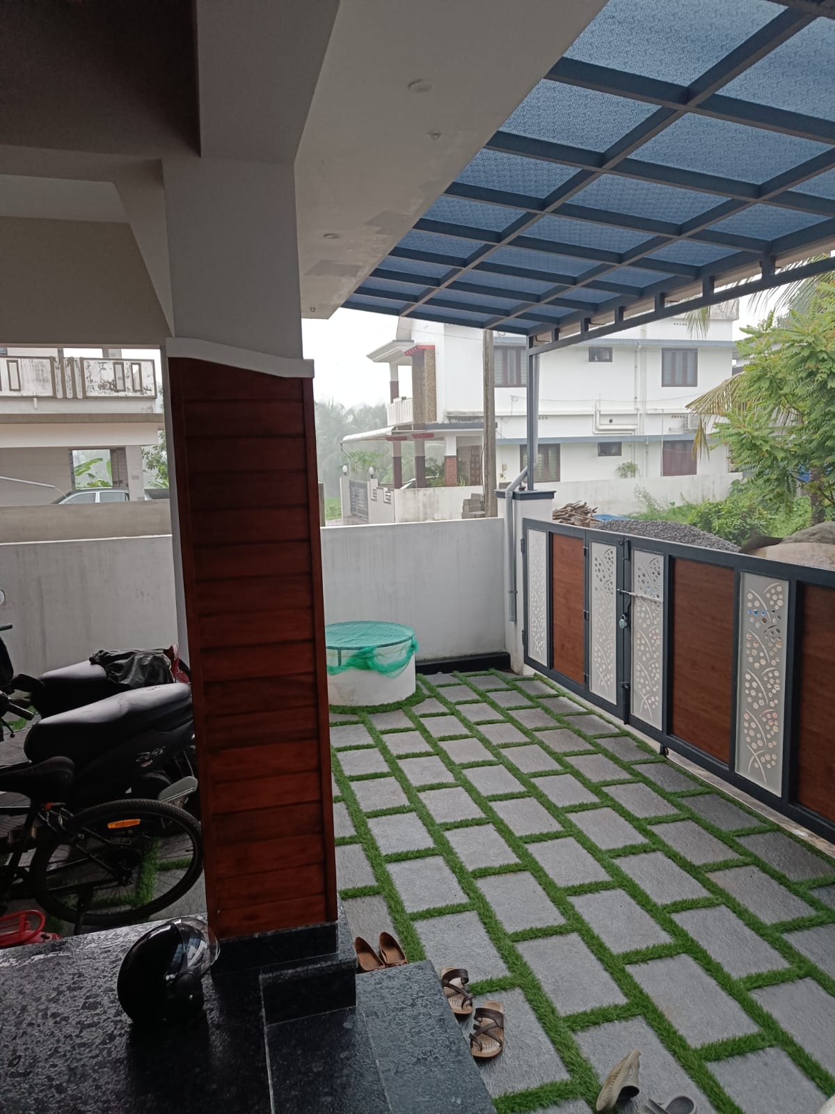 2000sqft 4bhk House