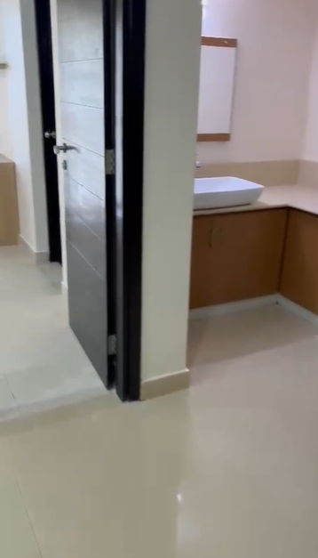 2099sqft, 3BHK Fully Furnished Flat