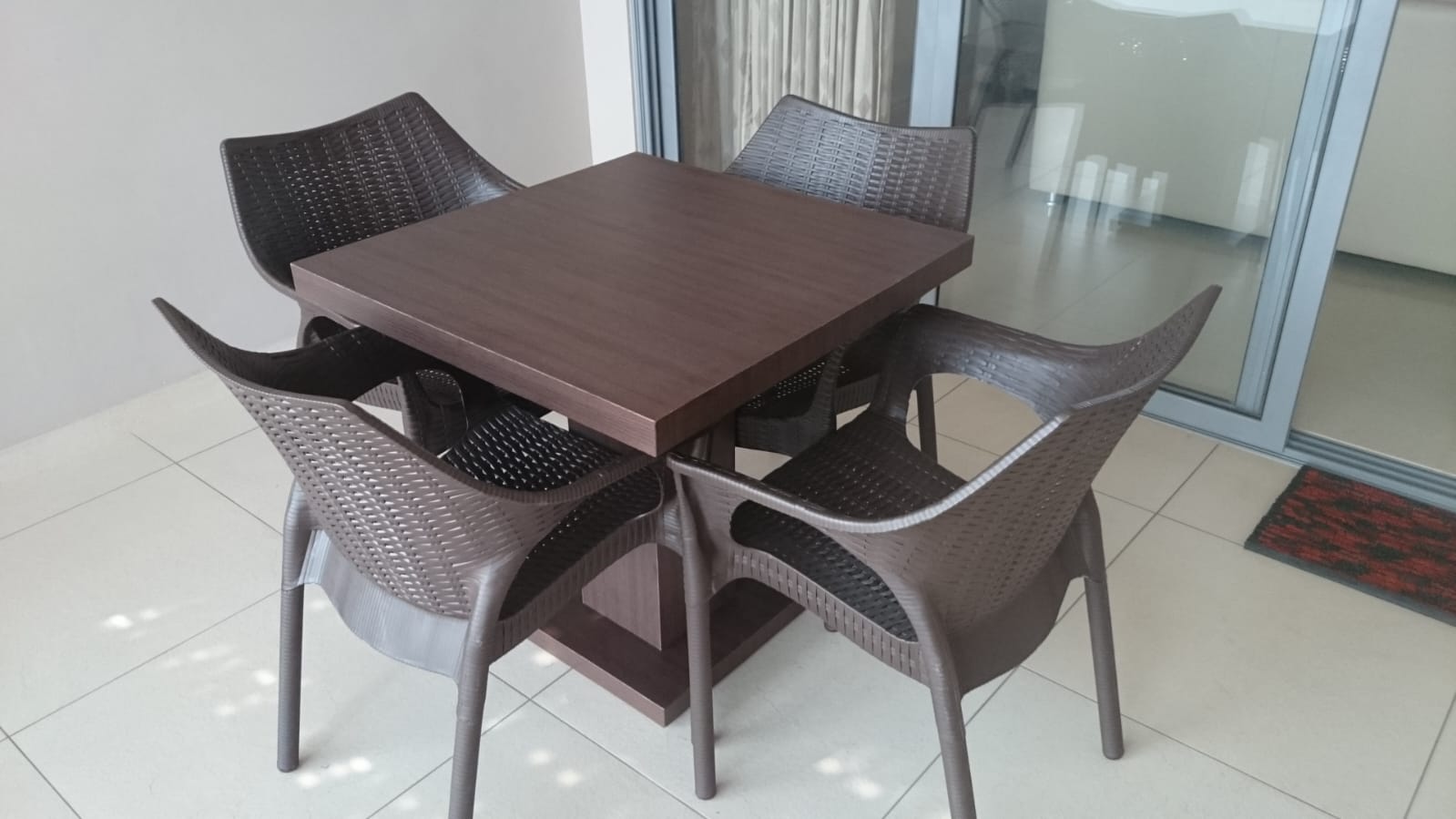 2100sqft 3BHK Fully furnished Flat