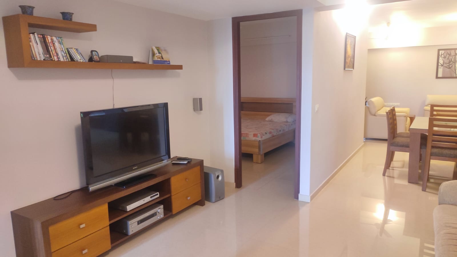 2100sqft 3BHK Fully furnished Flat