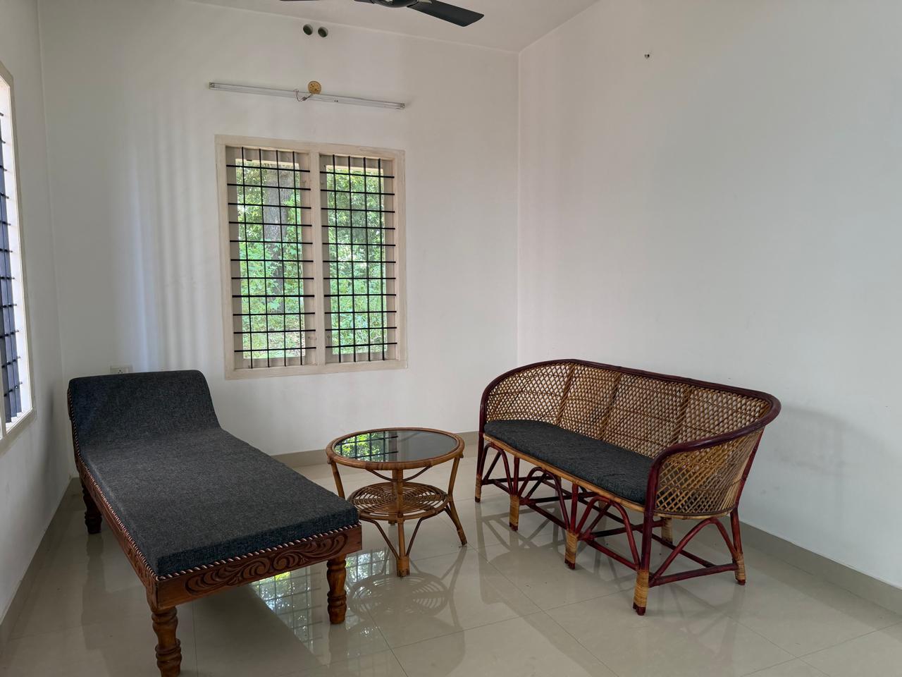 2100sqft 4BHK Fully furnished House for Rent