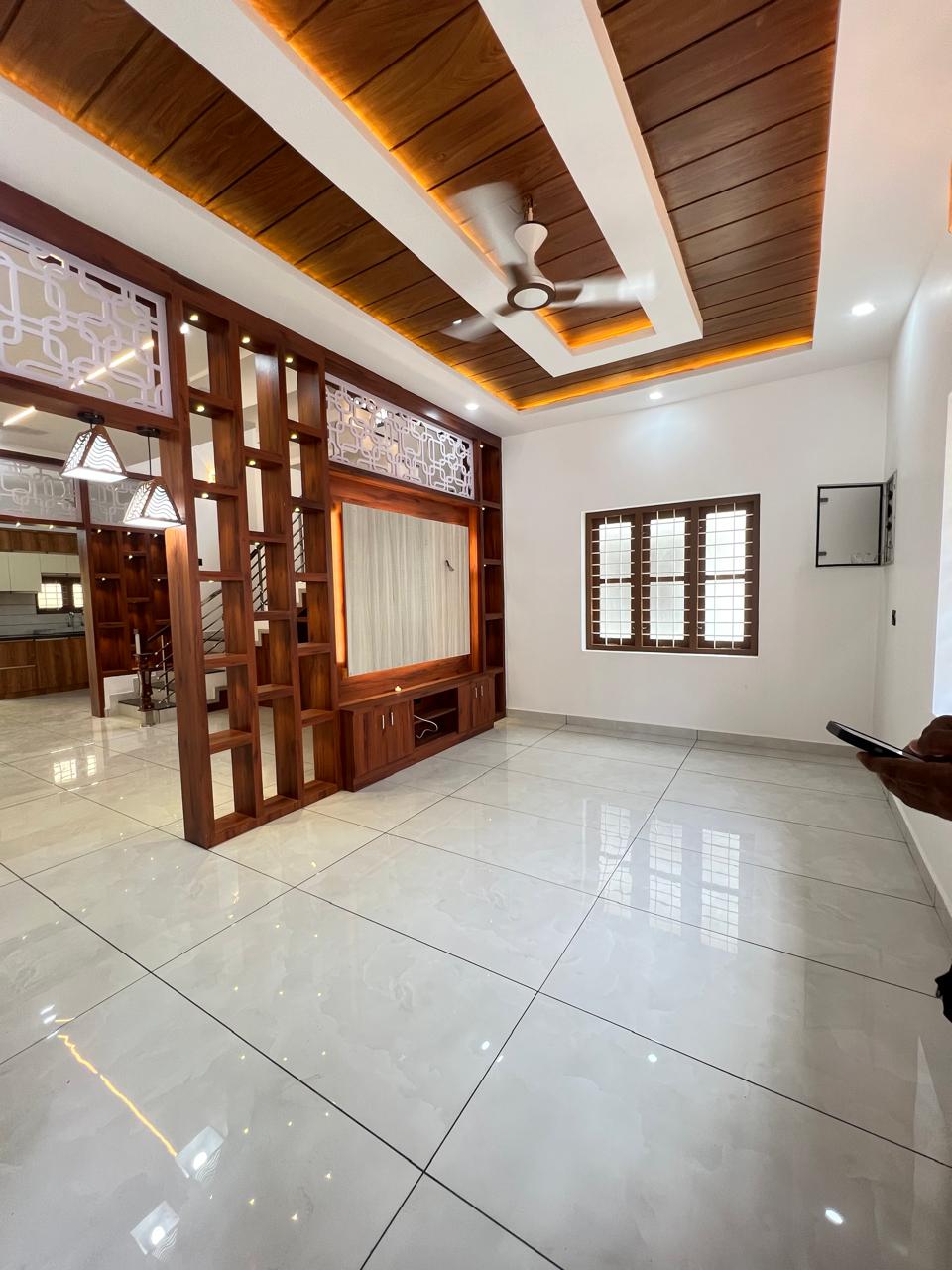 2100sqft 4BHK Semifurnished House - for sale in Thevakkal, Kochi ( Ernakulam ), Kerala