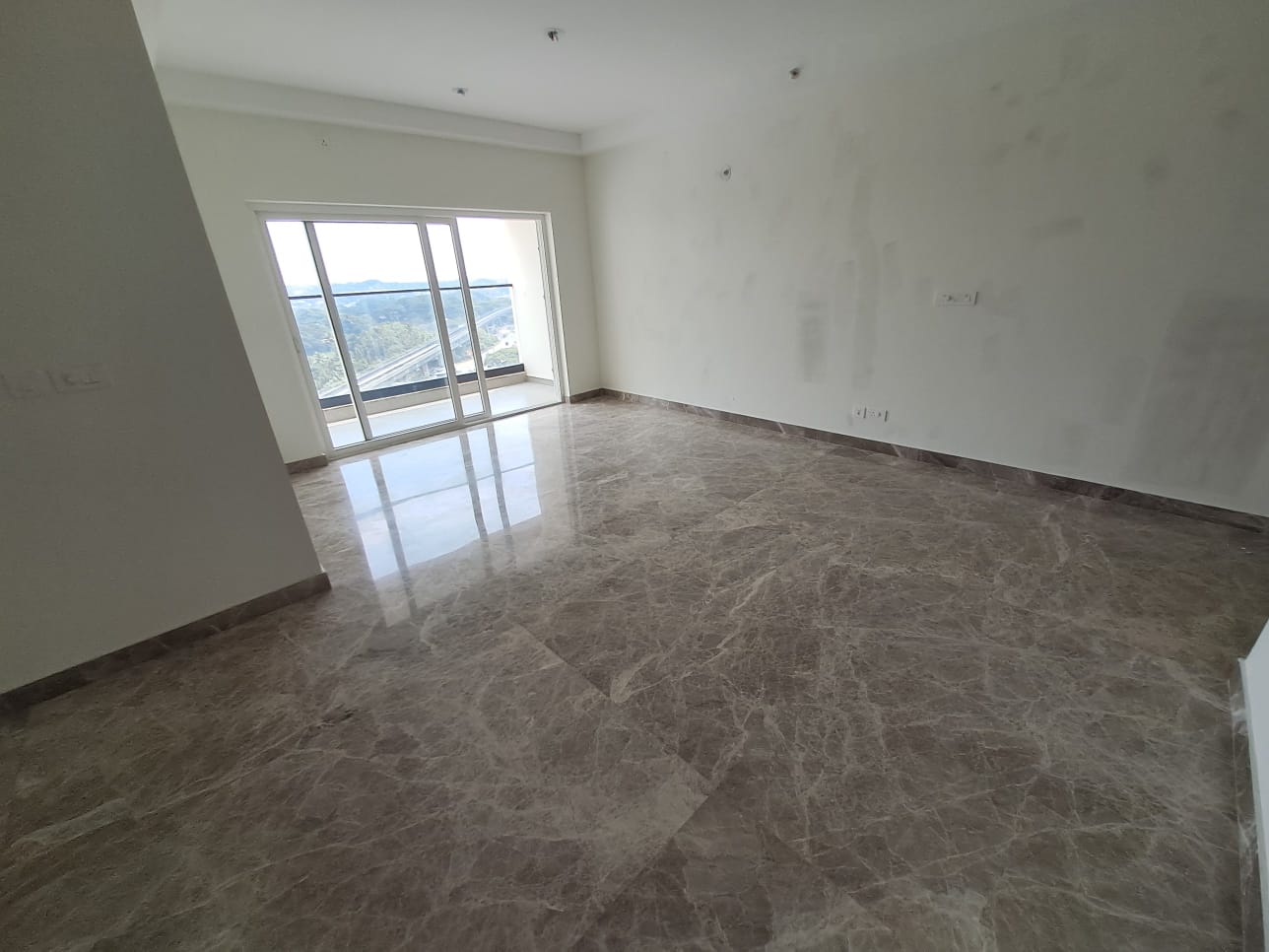 2163sqft 3BHK Unfurnished Brand new Flat