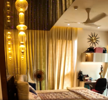 2200sqft 2BHK Luxury Fully furnished flat