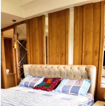 2200sqft 2BHK Luxury Fully furnished flat