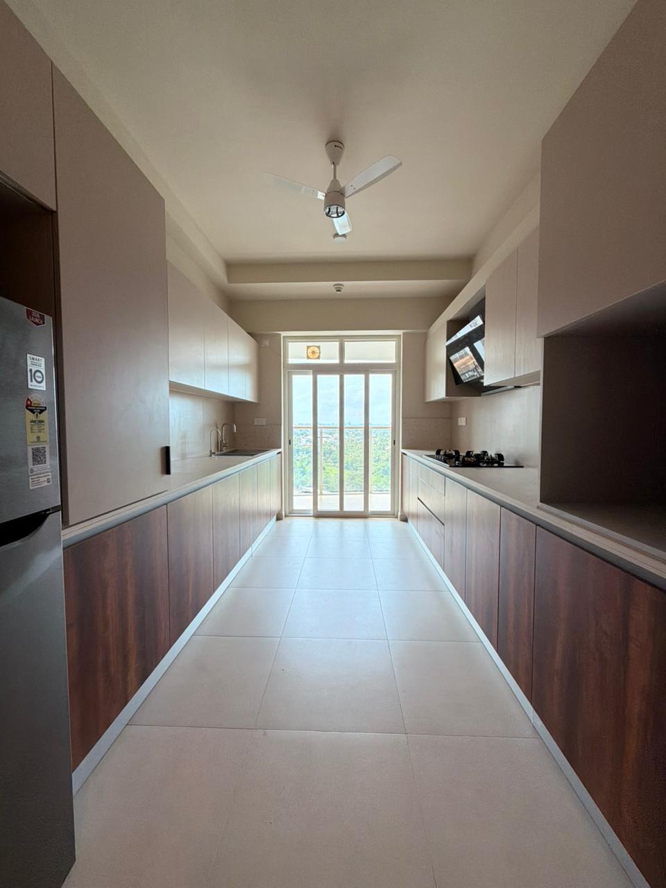 2200sqft 3BHK Fully furnished Flat