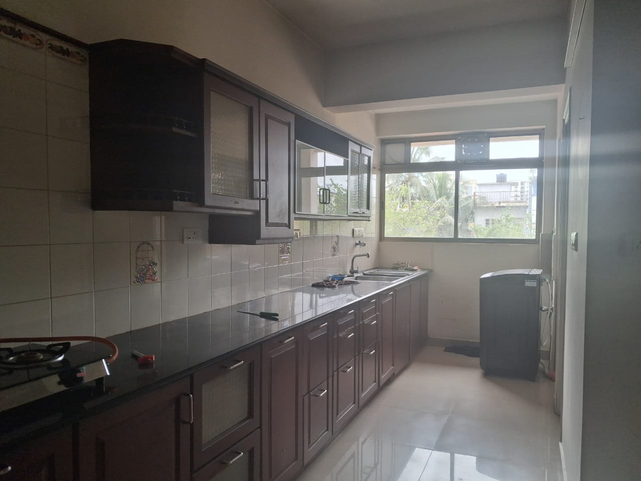 2200sqft 4BHK Fully furnished Flat