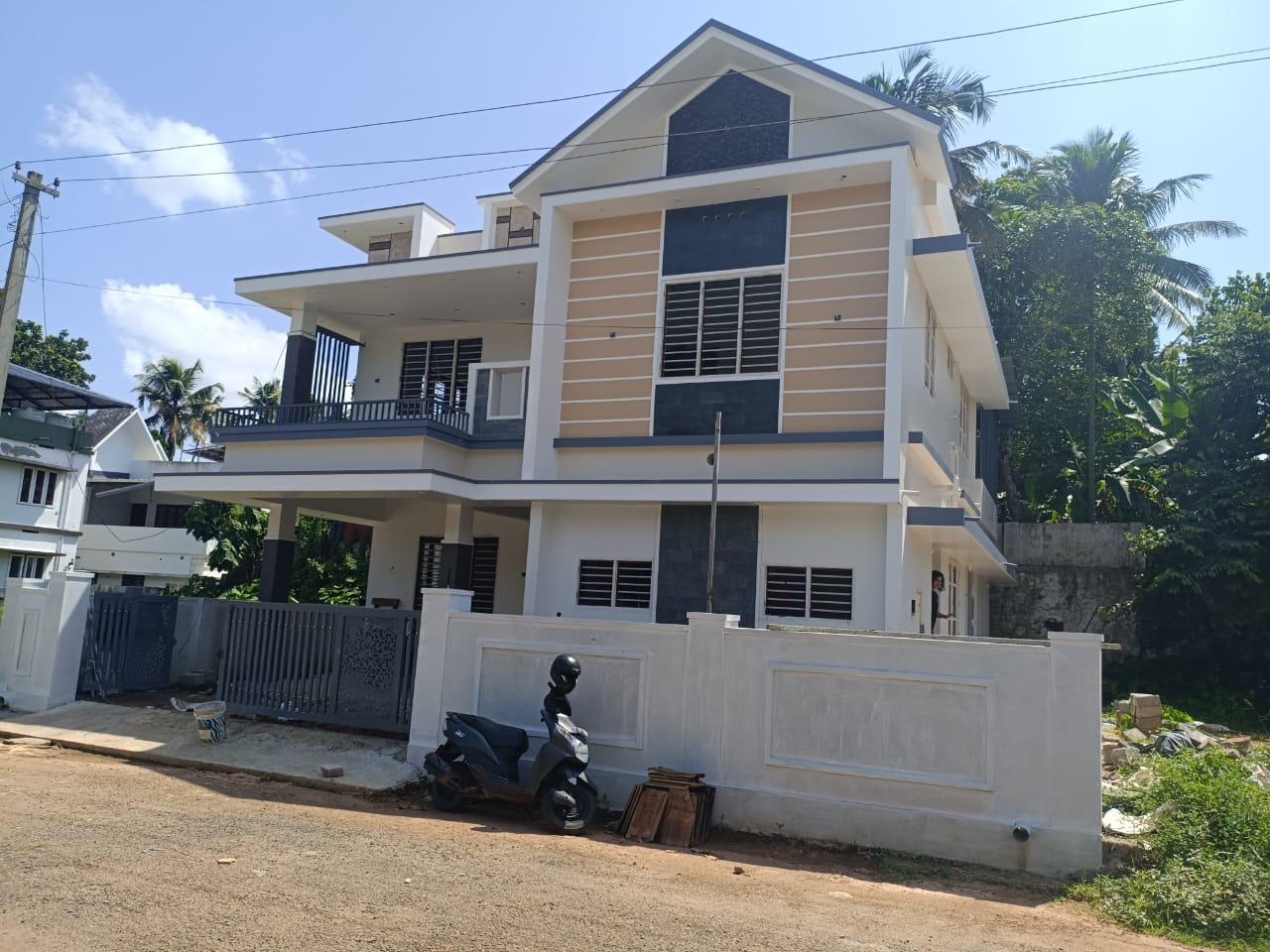 2200sqft 4BHK House - for sale in Pallikkara, Kochi ( Ernakulam ), Kerala