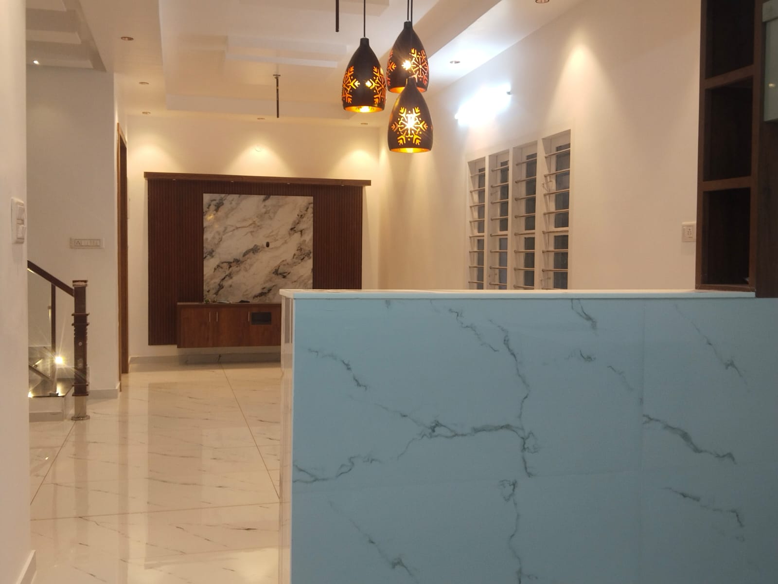 2200sqft 4BHK Semifurnished House
