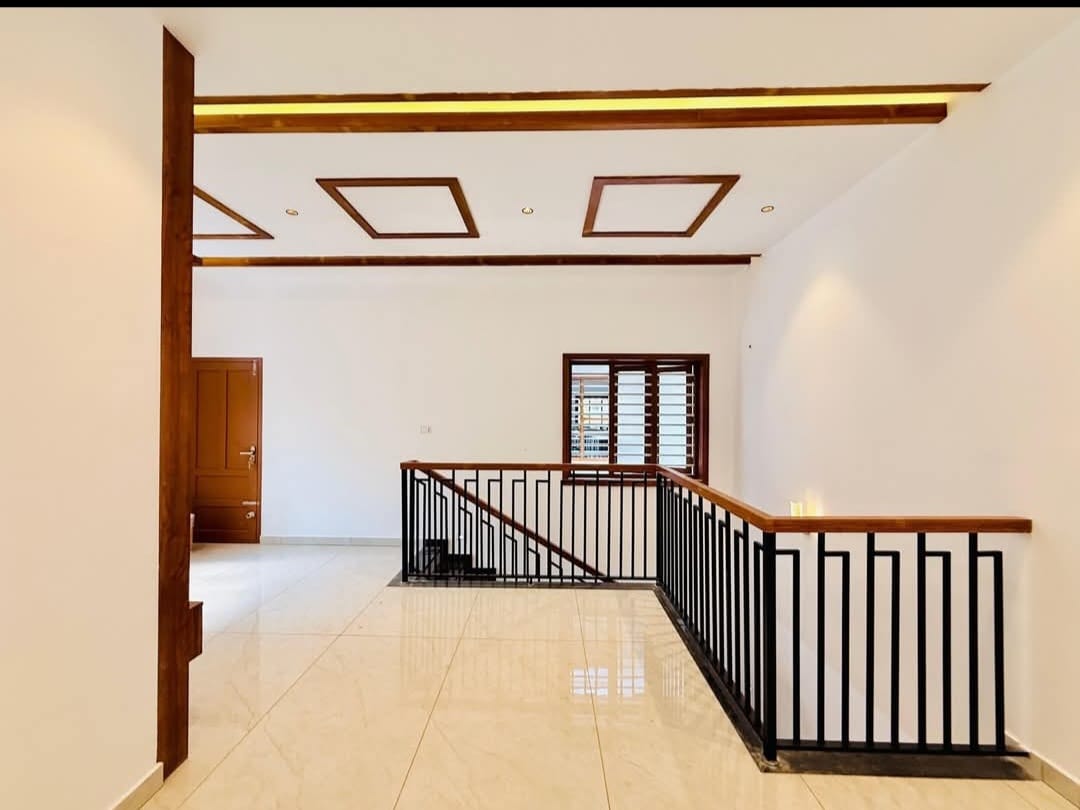 2200sqft 4BHK Semifurnished House - for sale in Kangarapady, Kochi ( Ernakulam ), Kerala