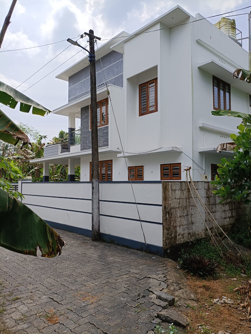 2250sqft 4BHK  Semifurnished House - for sale in Pallikkara, Kochi, Kerala