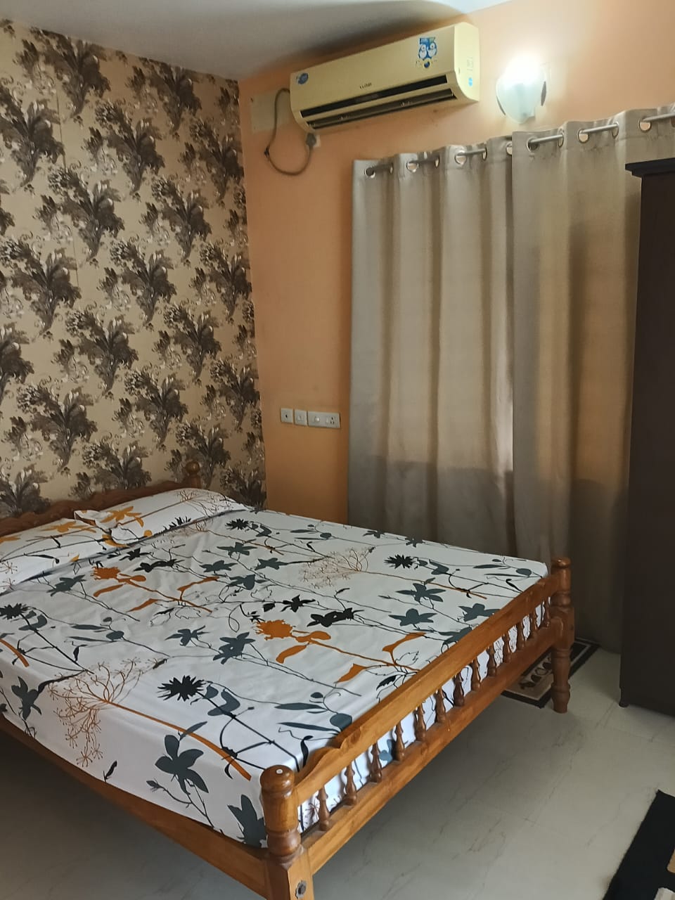 2270sqft 3BHK Semifurnished Penthouse