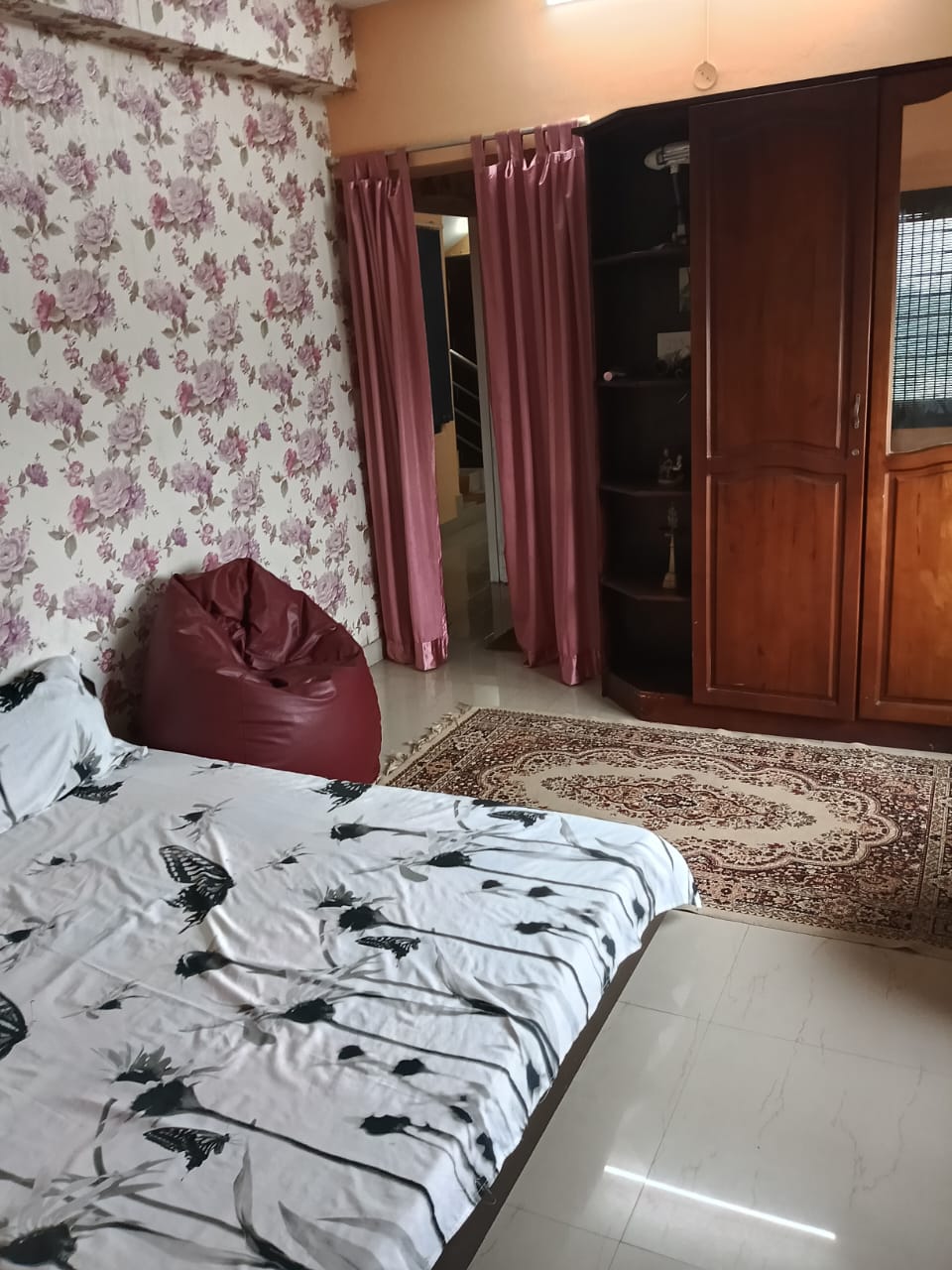 2270sqft 3BHK Semifurnished Penthouse