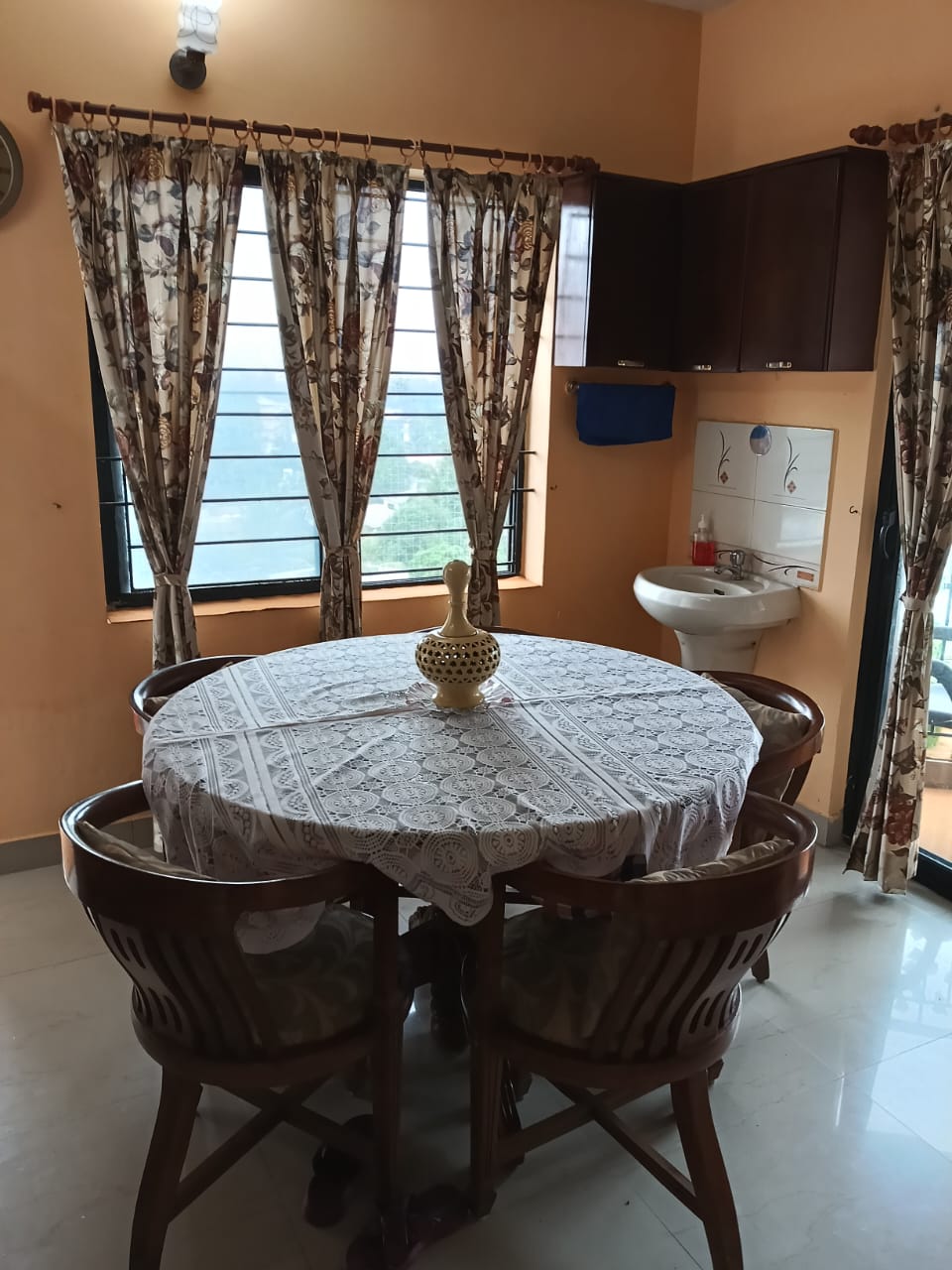 2270sqft 3BHK Semifurnished Penthouse
