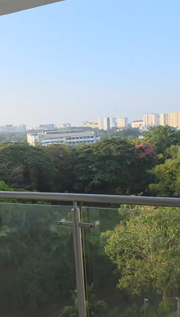 2286sqft 3bhk furnished flat