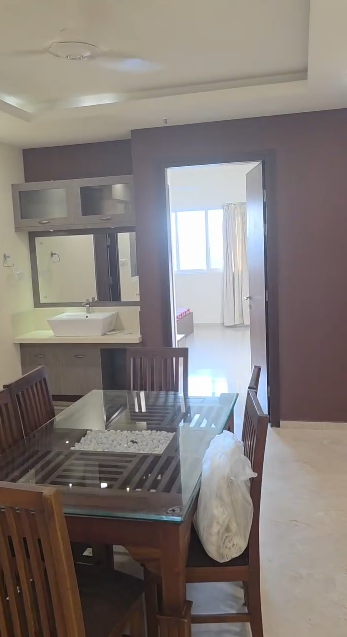 2286sqft 3bhk furnished flat