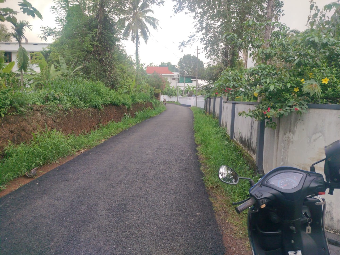 23 Cents of Land with 3bhk House