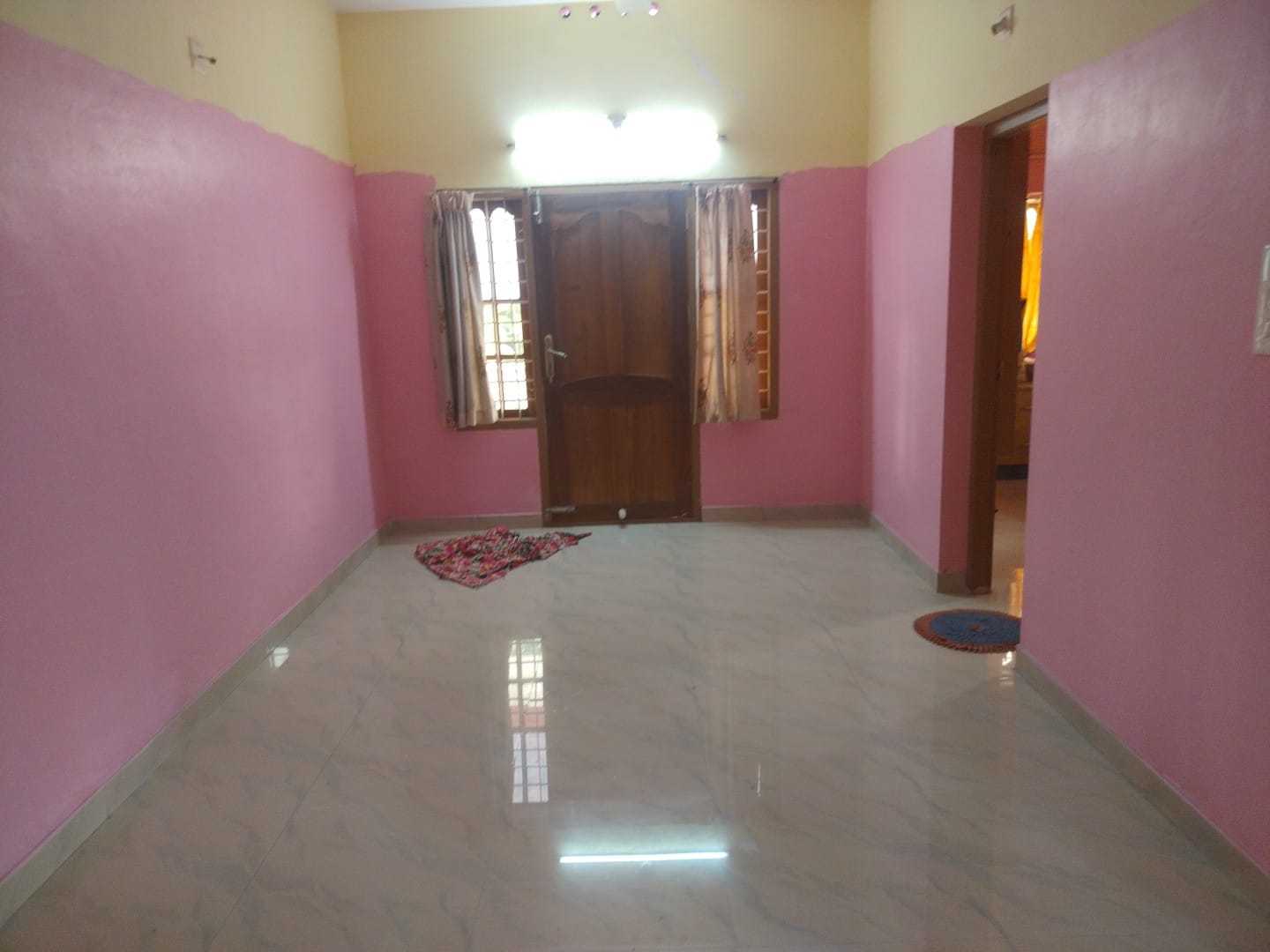 2300sqft 4BHK Old House - for sale in Angamally, Kochi ( Ernakulam ), Kerala