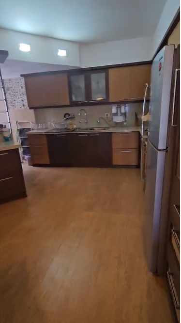2330sqft 4BHK Luxury Waterfront Fully furnished Flat