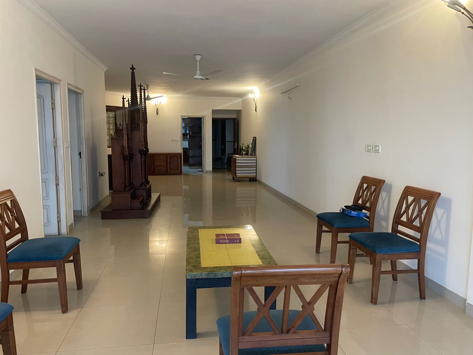 2355sqft 3BHK Furnished Flat