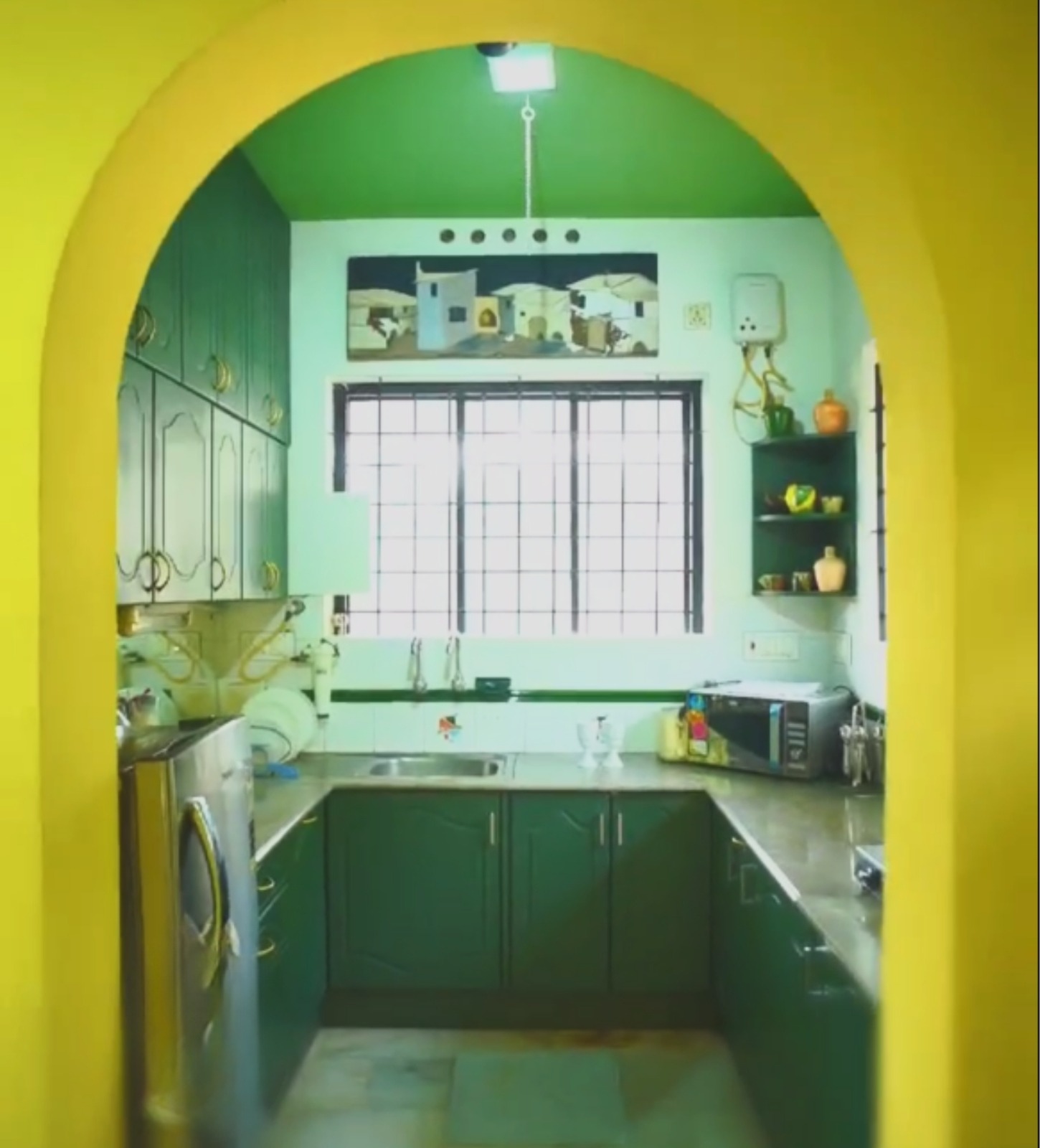 2400sqft 2bhk Homestay Fully furnished