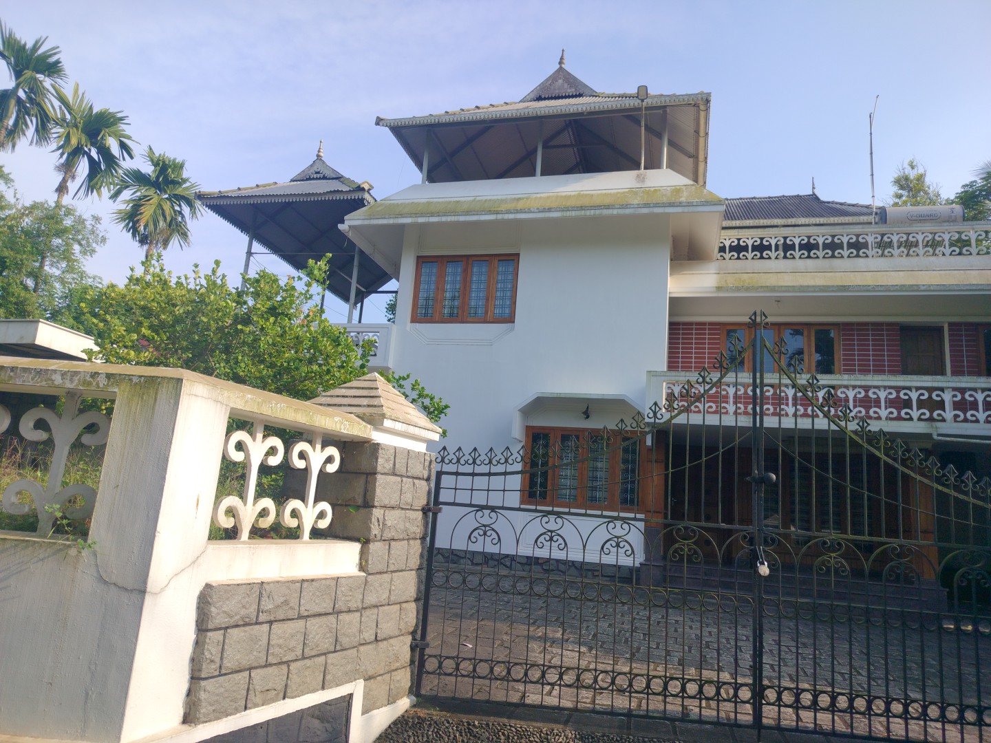 2400sqft 4BHK House - for sale in Angamally, Kochi ( Ernakulam ), Kerala