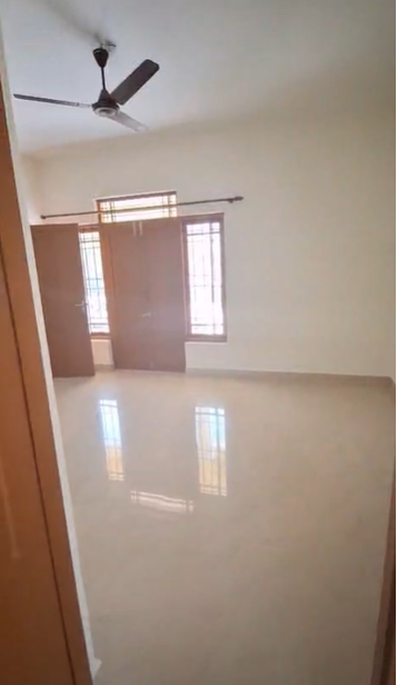 2425sqft 4bhk Semifurnished Villa in Gated Community