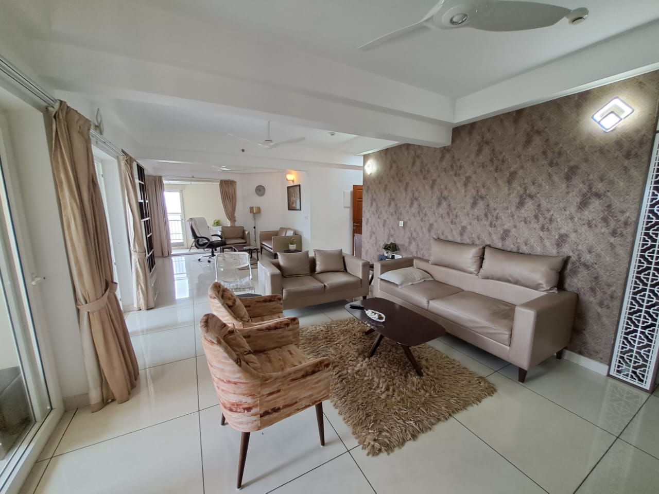 2450sqft 4BHK Fully furnished Flat - for sale in vyttila, Kochi, Kerala