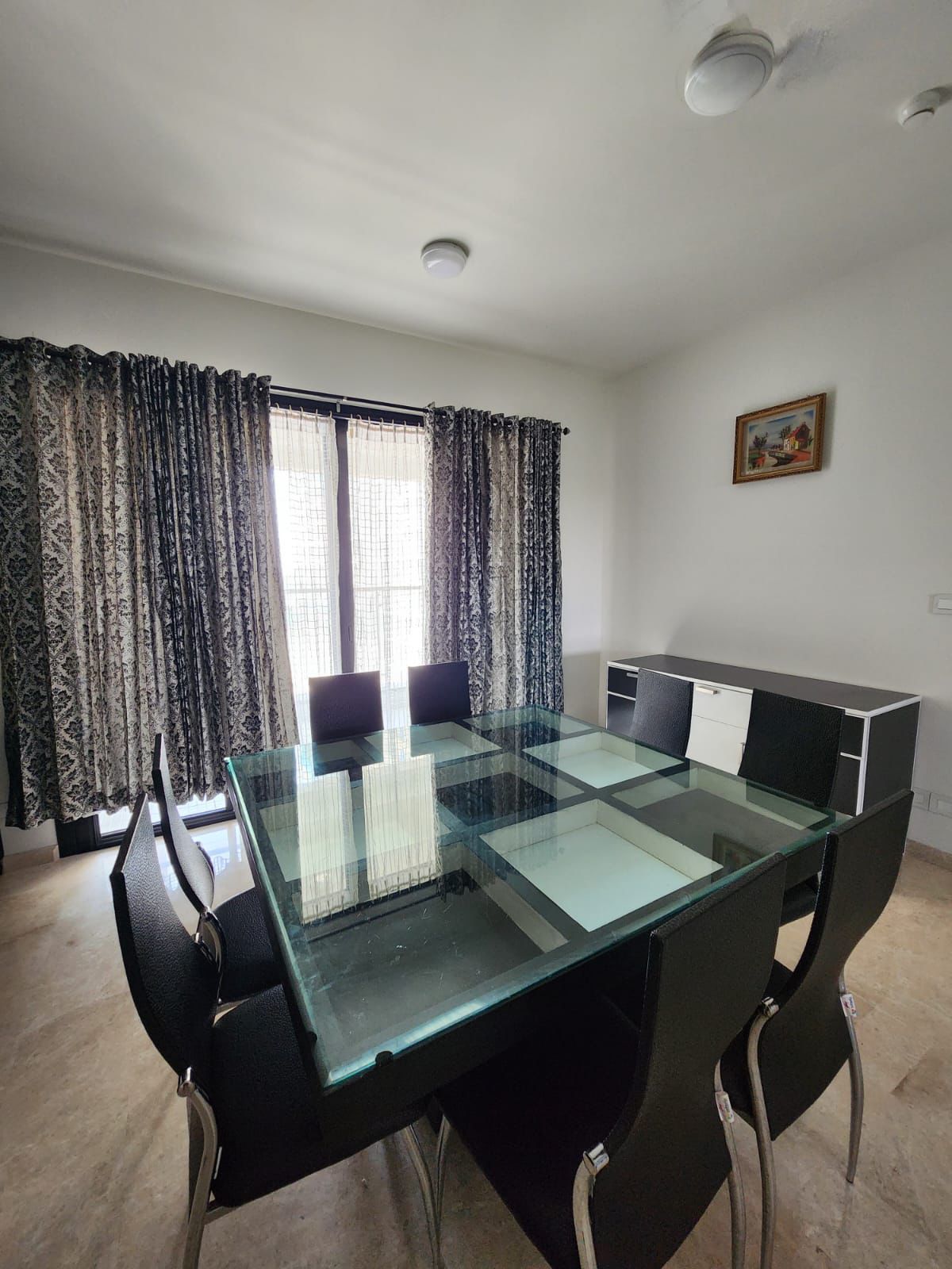 2500sqft 3BHK+study Fully furnished