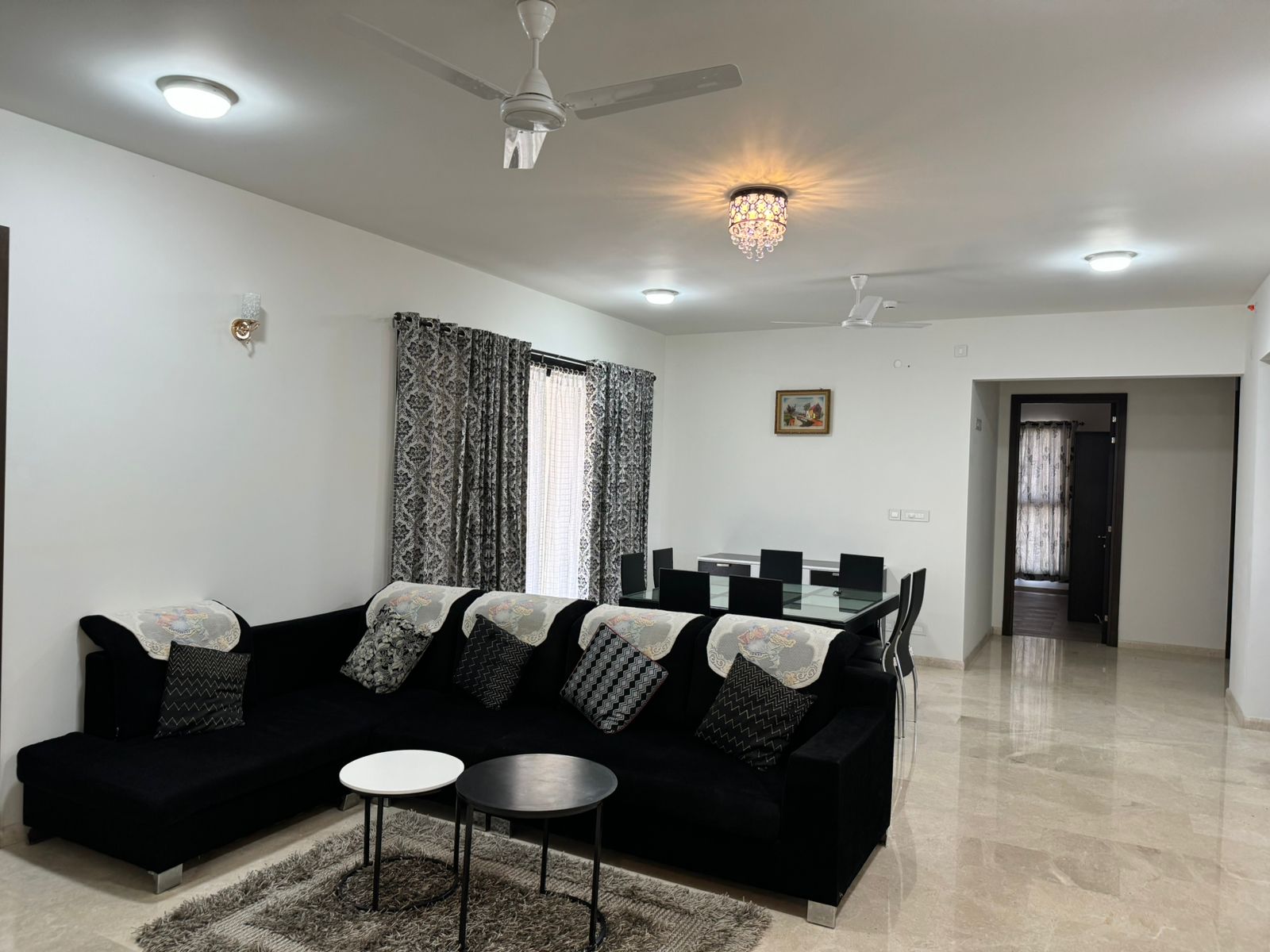 2500sqft 3BHK+study Fully furnished