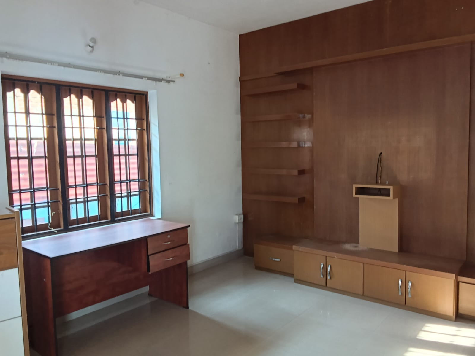 2500sqft 4BHK House