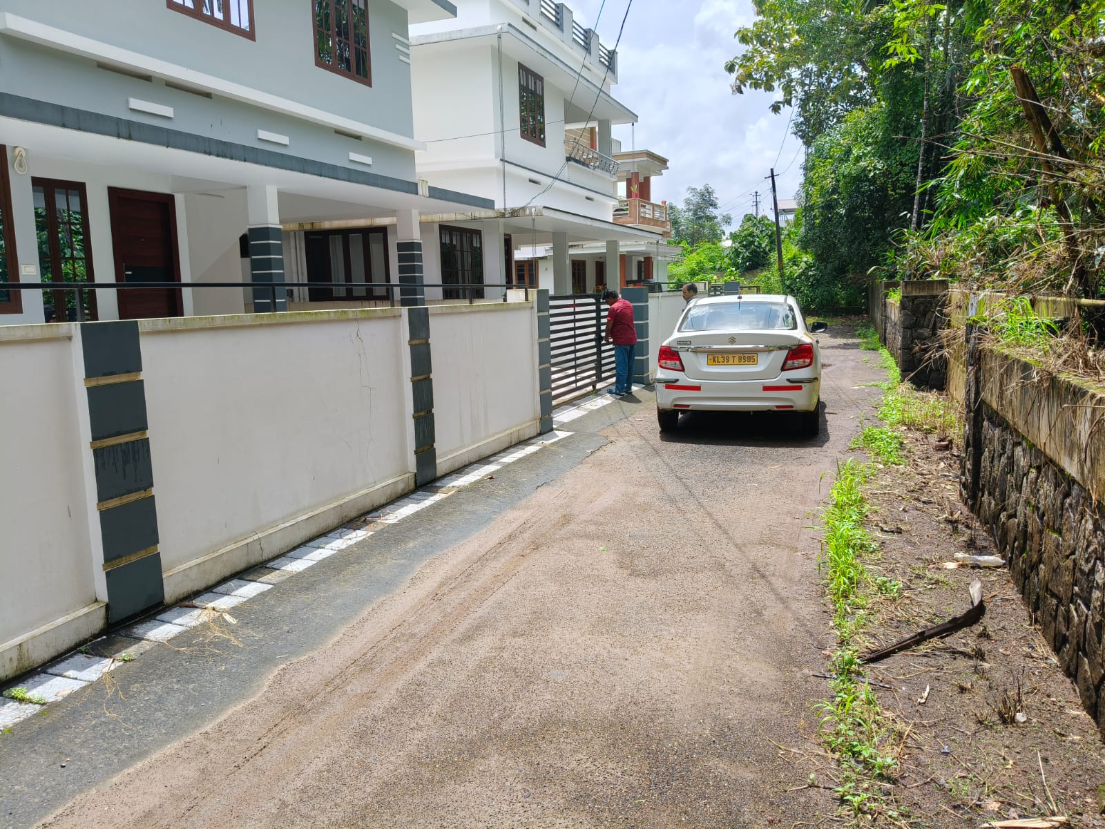 2500sqft 5BHK House