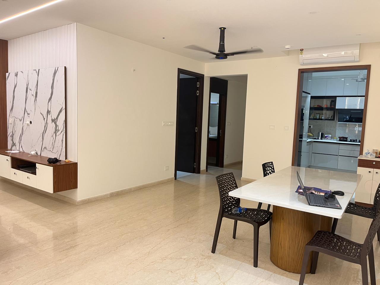 2556sqft 3BHK Furnished Flat