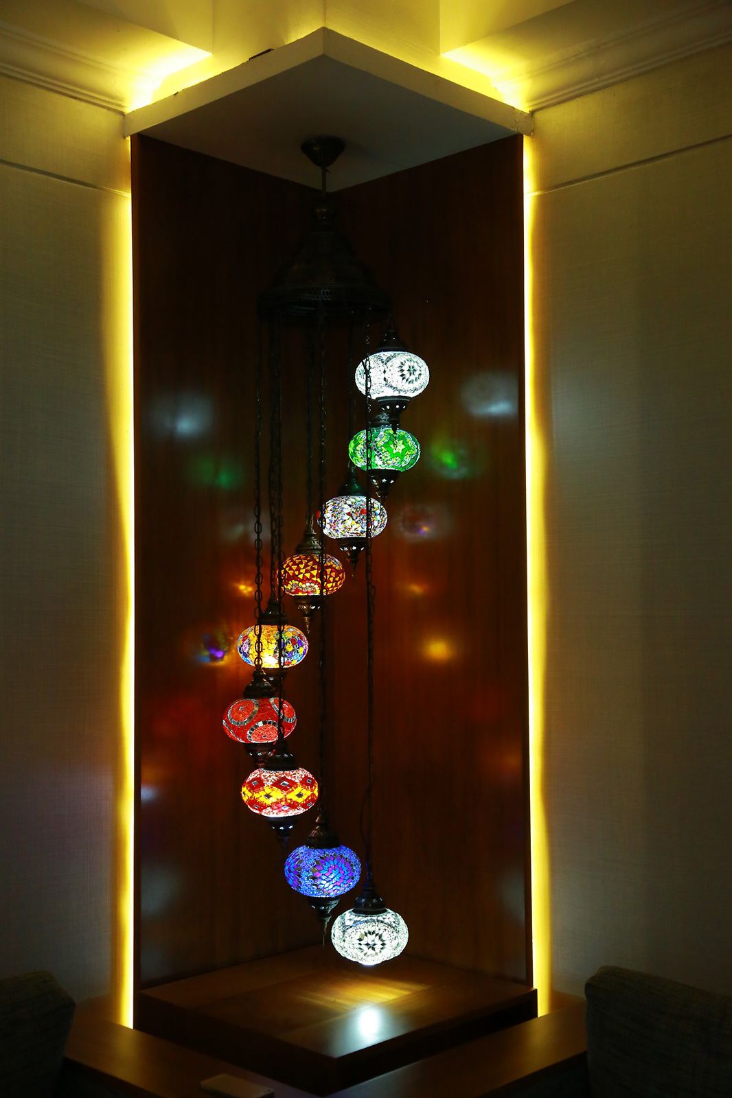 2571sqft 3BHK Fully furnished Flat