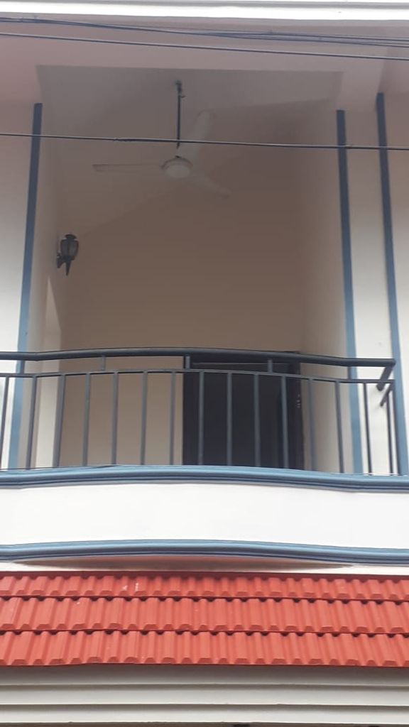 2600sqft 3BHK Semifurnished Gated Villa