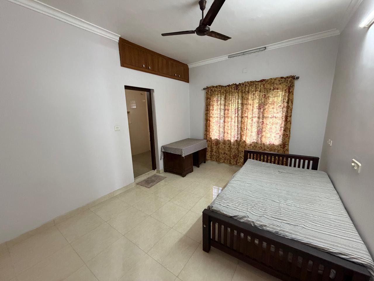2600sqft 4BHK Furnished House