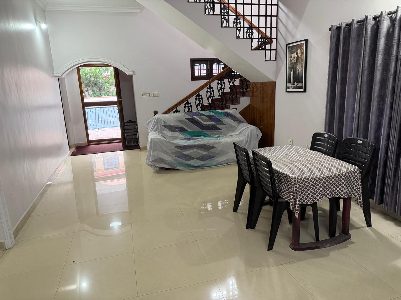 2600sqft 4BHK Furnished House