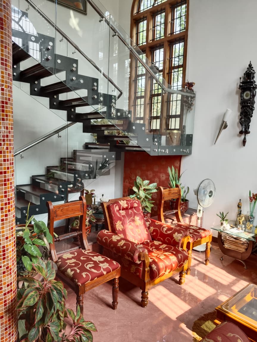 2650sqft 3BHK Semifurnished Villa