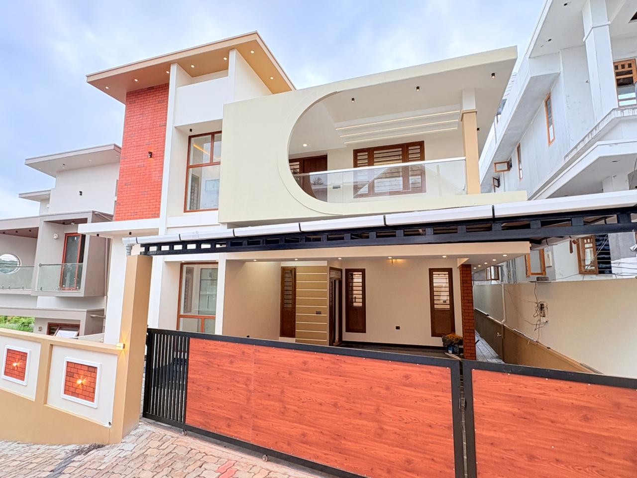2650sqft 4BHK Brand New Fully furnished House - for sale in Pallikkara, Kochi ( Ernakulam ), Kerala