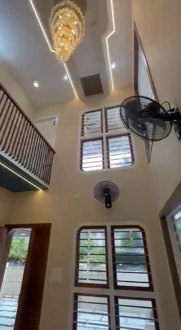 2800sqft 4BHK Semifurnished New House