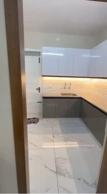 2800sqft 4BHK Semifurnished New House